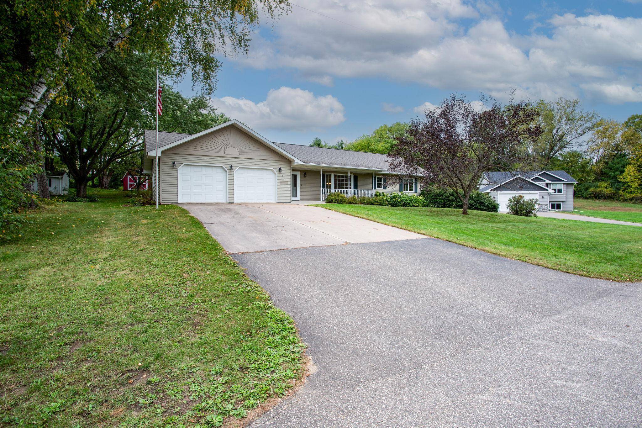 215 Division ST, Woodville, WI 54028