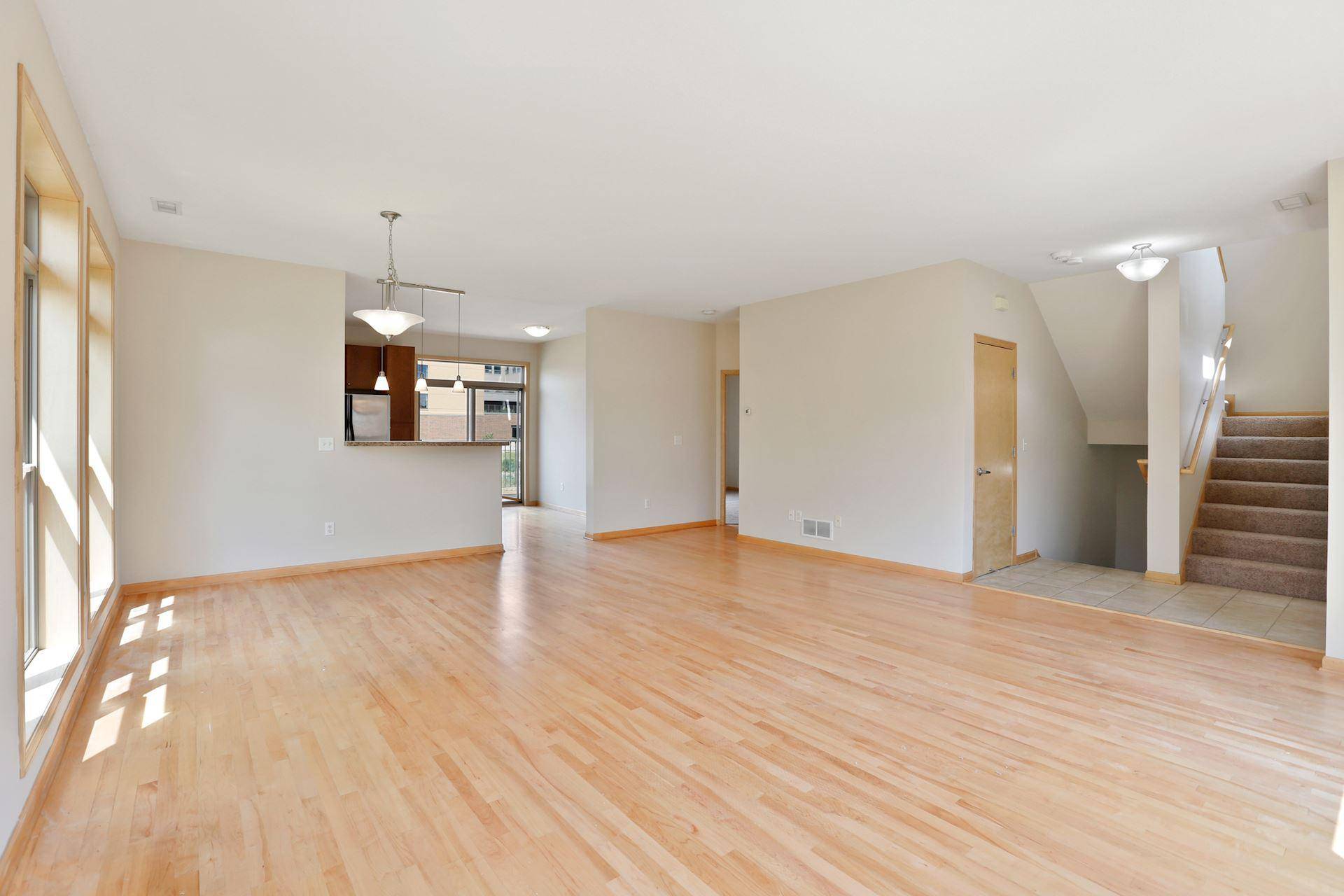 745 Victoria ST S, Saint Paul, MN 55102