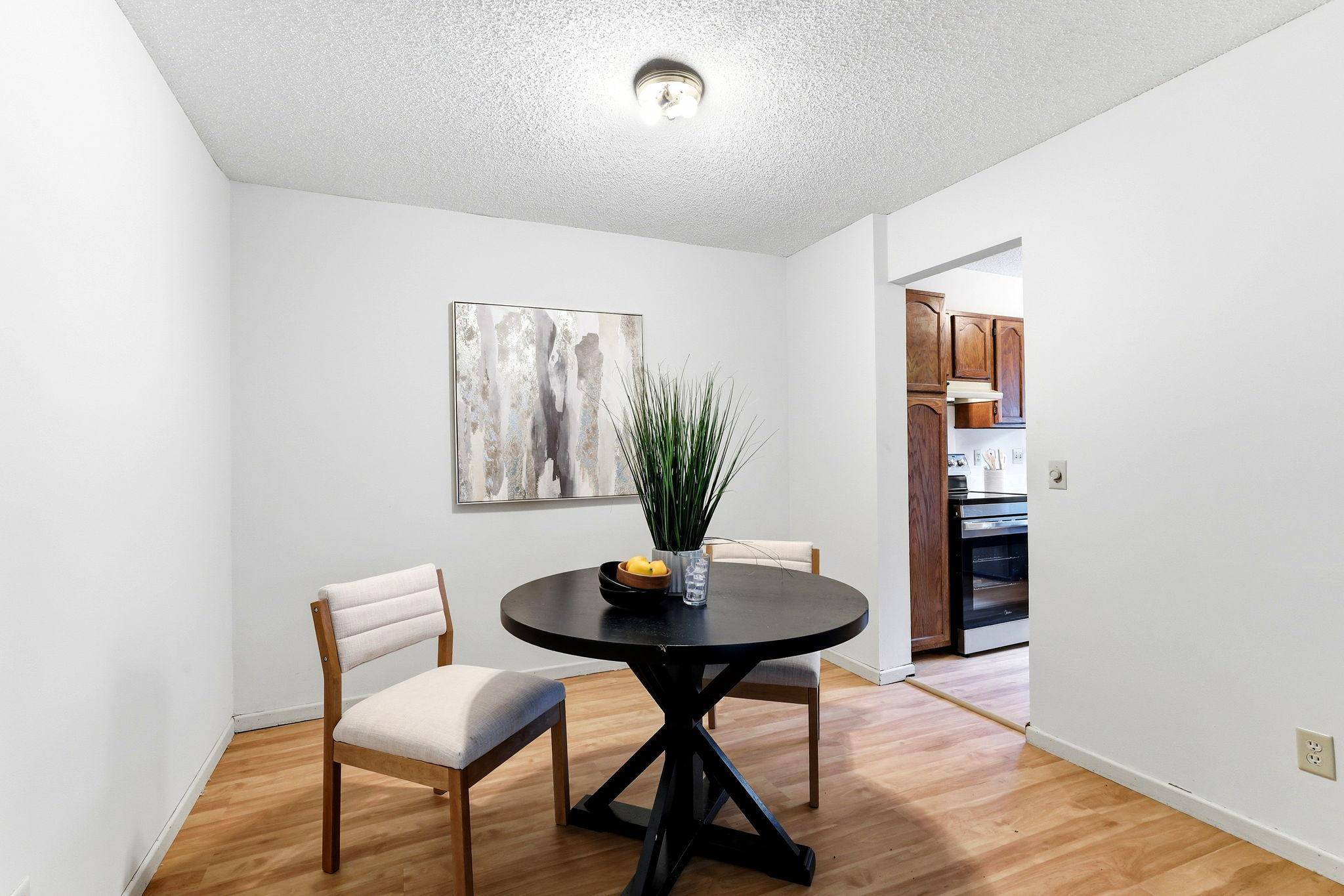 340 Ford RD #7, Saint Louis Park, MN 55426