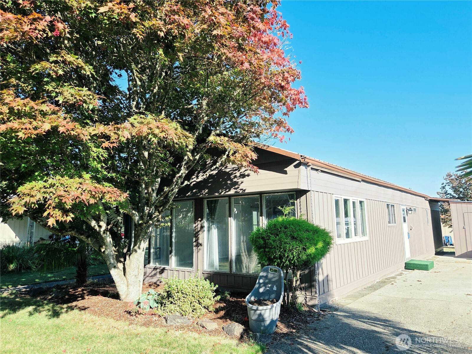 1342 Alonda LN NE, Olympia, WA 98516