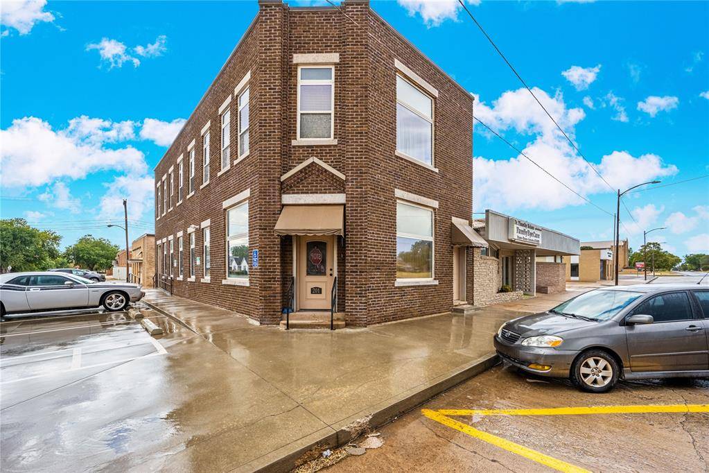 201 N Noble AVE, Watonga, OK 73772