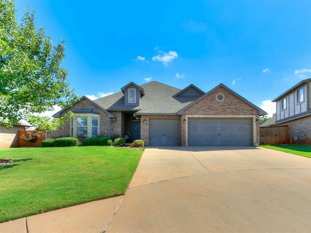 15200 Homecoming DR, Edmond, OK 73013