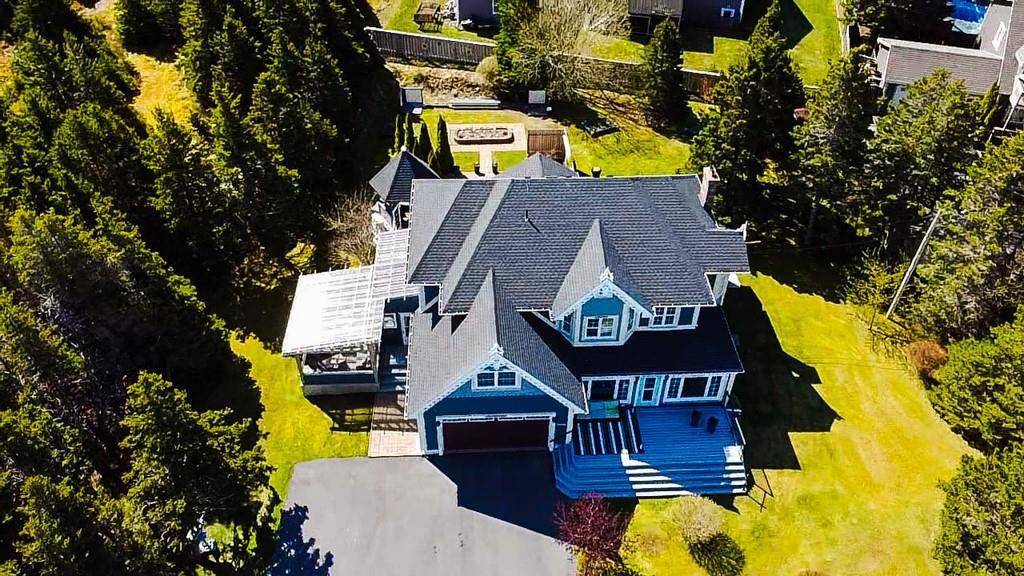 98 Greens Road, Bay Roberts, NL A0A 1G0