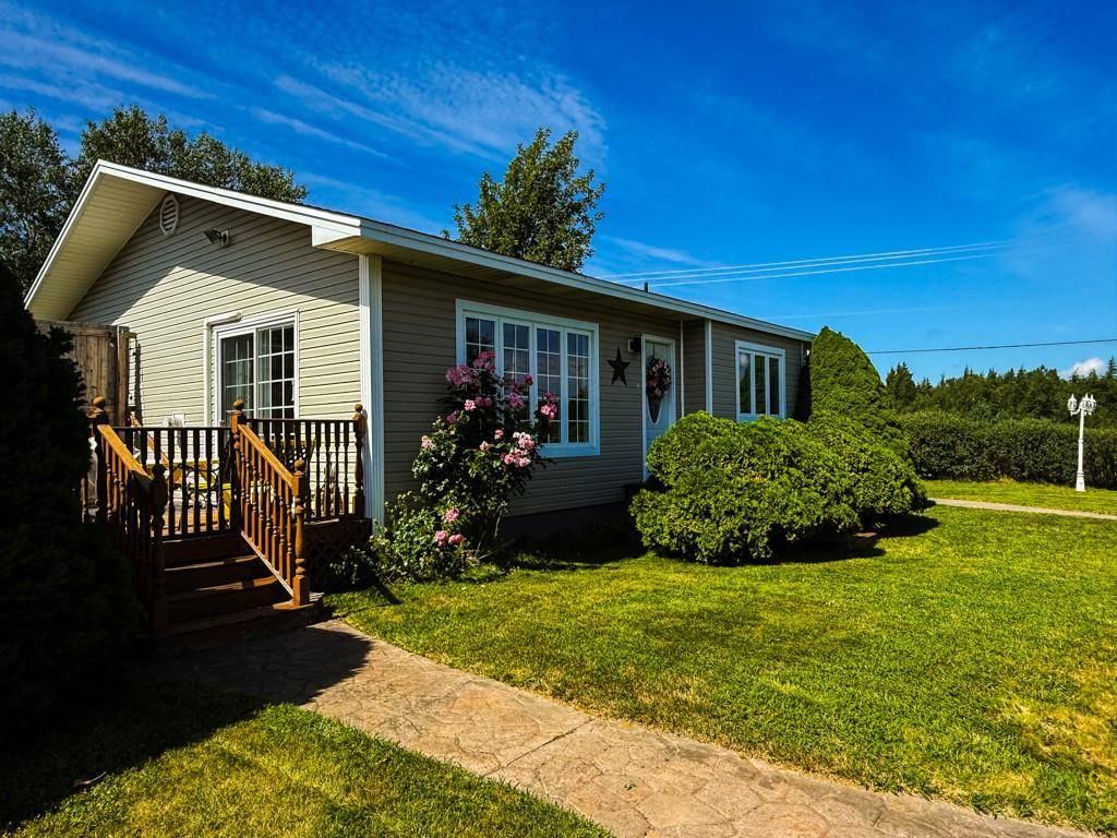 7 Lt Stick Drive, Bay Roberts, NL A0A 1G0