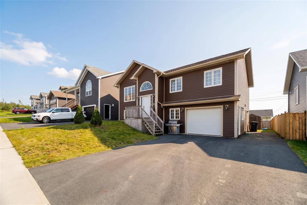 14 Alma Avenue, Paradise, NL A1L 4G9