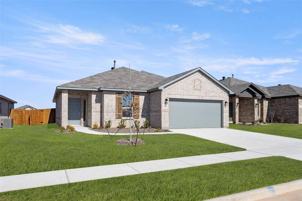 1902 Cheyenne Drive, Cleburne, TX 76033