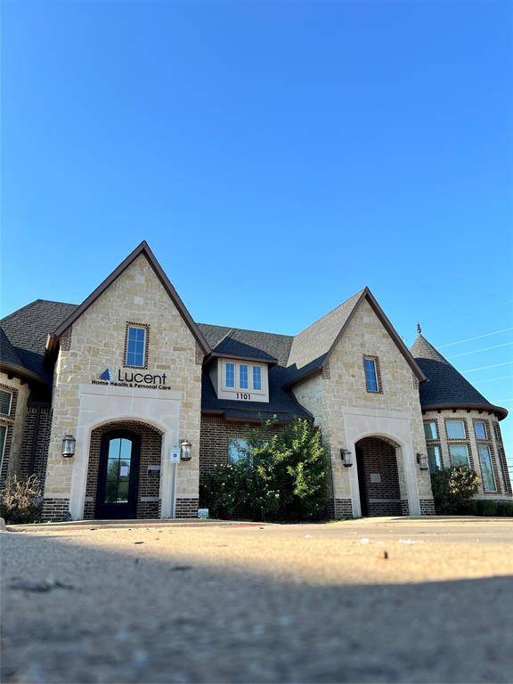 1101 Plano Parkway, Plano, TX 75075