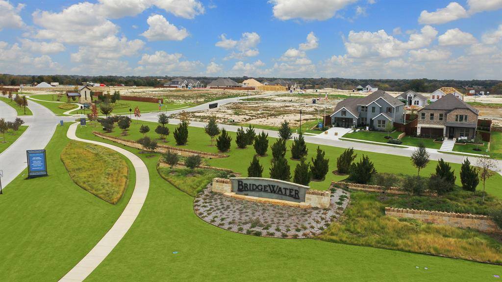 2064 Rustic Wood Lane, Midlothian, TX 76065
