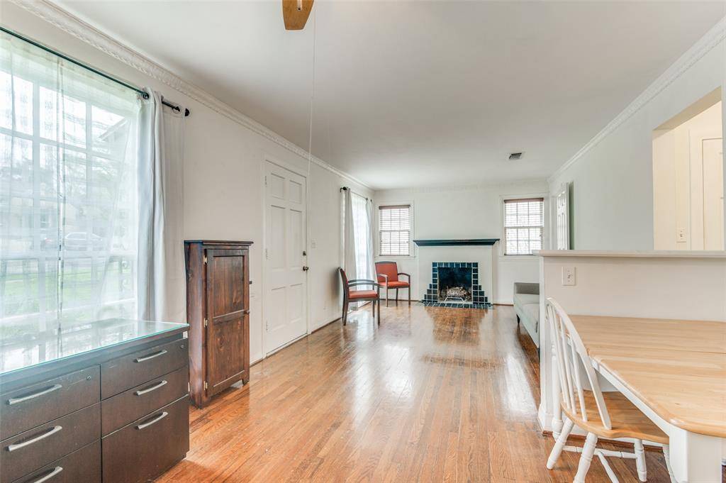 7015 Hammond Avenue, Dallas, TX 75223