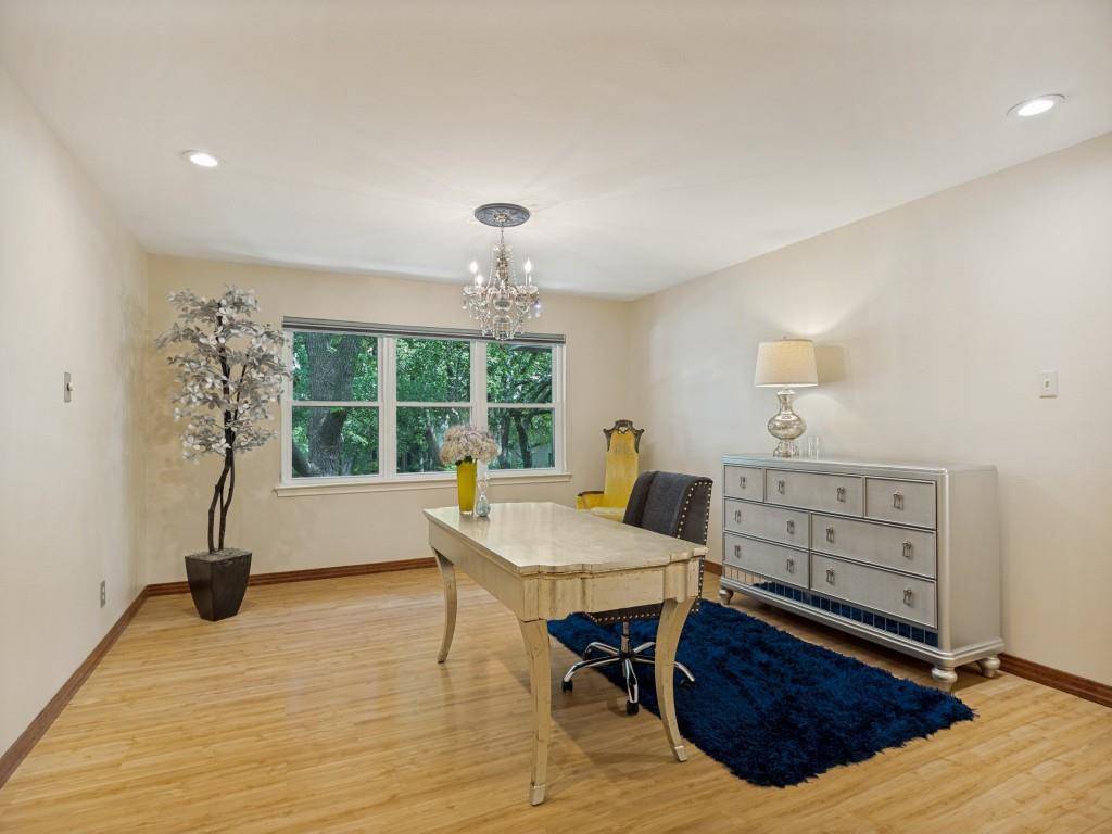 6230 Bandera Avenue #C, Dallas, TX 75225