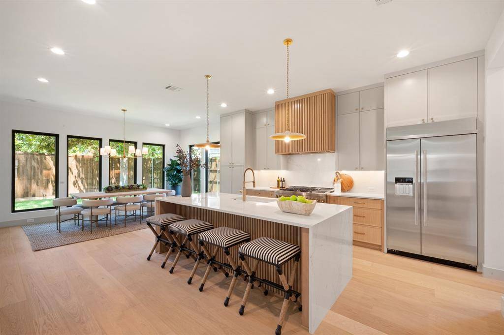4347 Somerville Avenue, Dallas, TX 75206