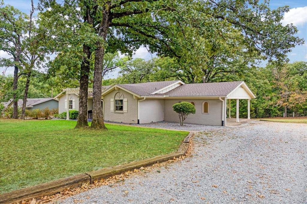 225 Karen Drive, Denison, TX 75021