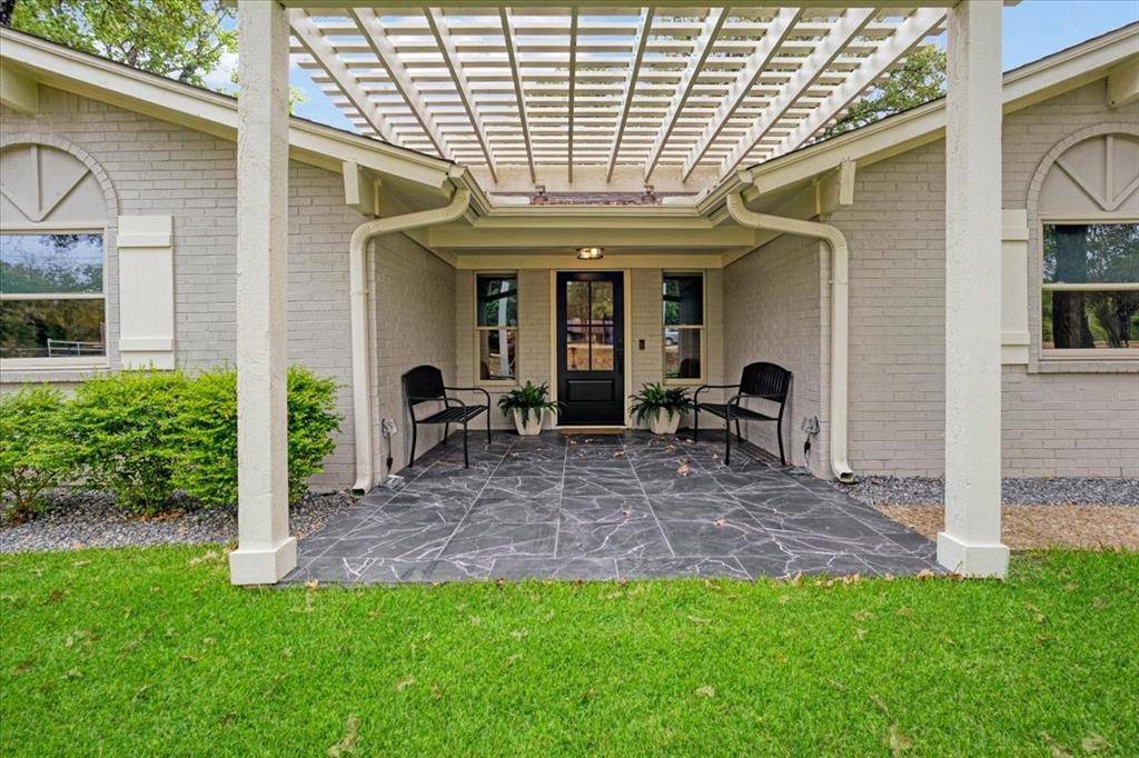 225 Karen Drive, Denison, TX 75021