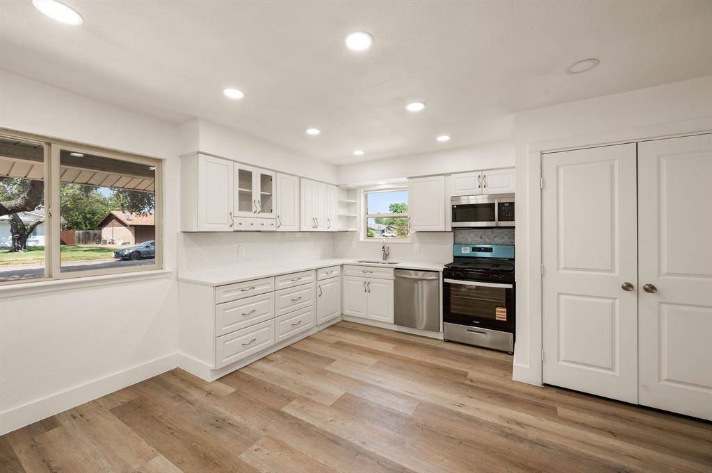1216 Briarcove Drive, Richardson, TX 75081