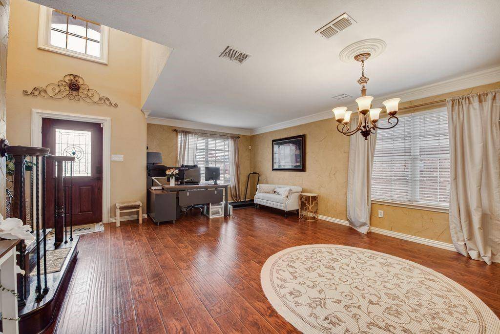 7602 Stanhope Lane, Arlington, TX 76001