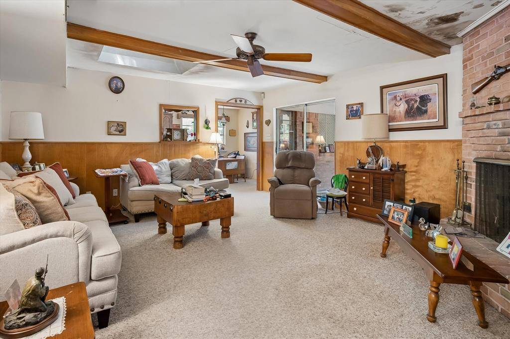 11232 Yorkmont Circle, Dallas, TX 75218