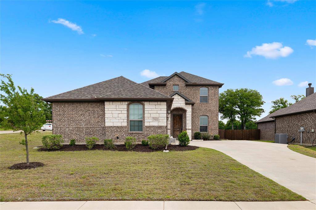 2501 Bunker Hill Drive, Burleson, TX 76028