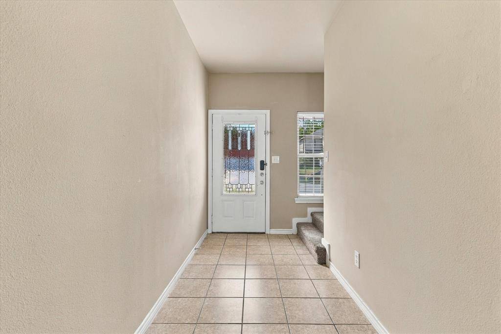 902 Parkplace Ridge, Princeton, TX 75407