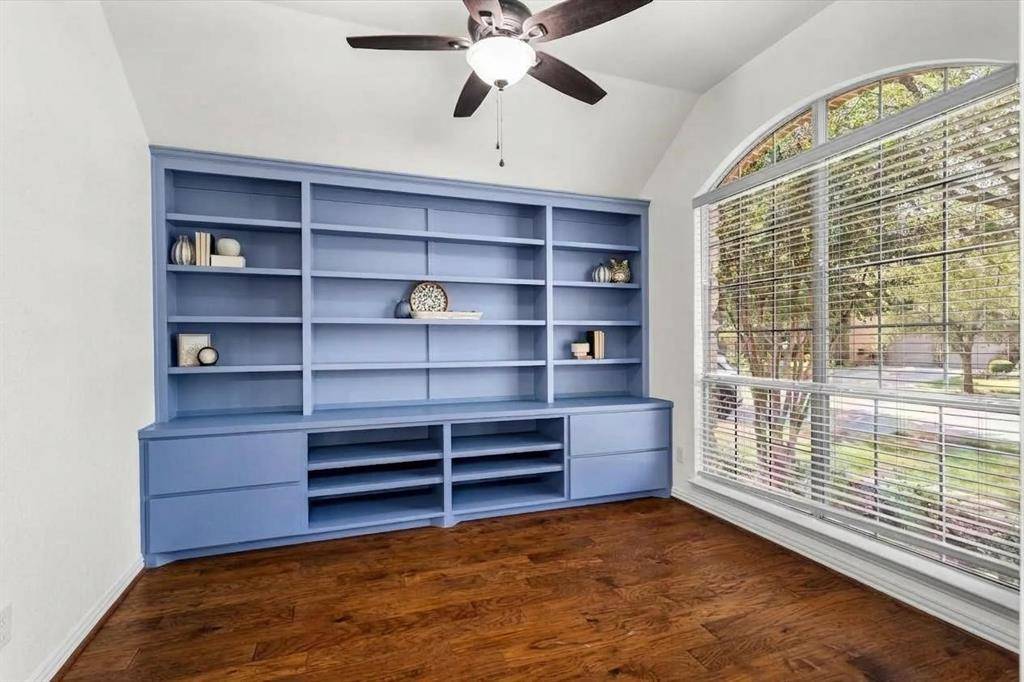 8748 Dayton Drive, Lantana, TX 76226