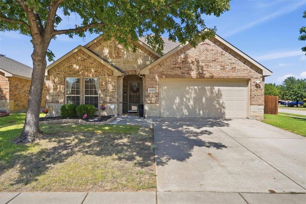 8649 Running River Lane, Fort Worth, TX 76131