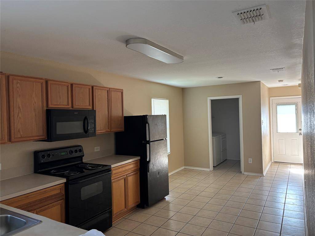 2024 Angel Way, Heartland, TX 75126