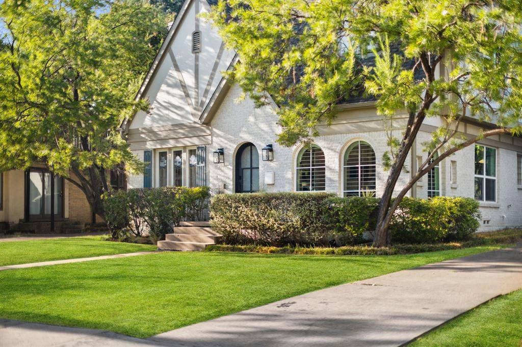 5709 Kenwood Avenue, Dallas, TX 75206