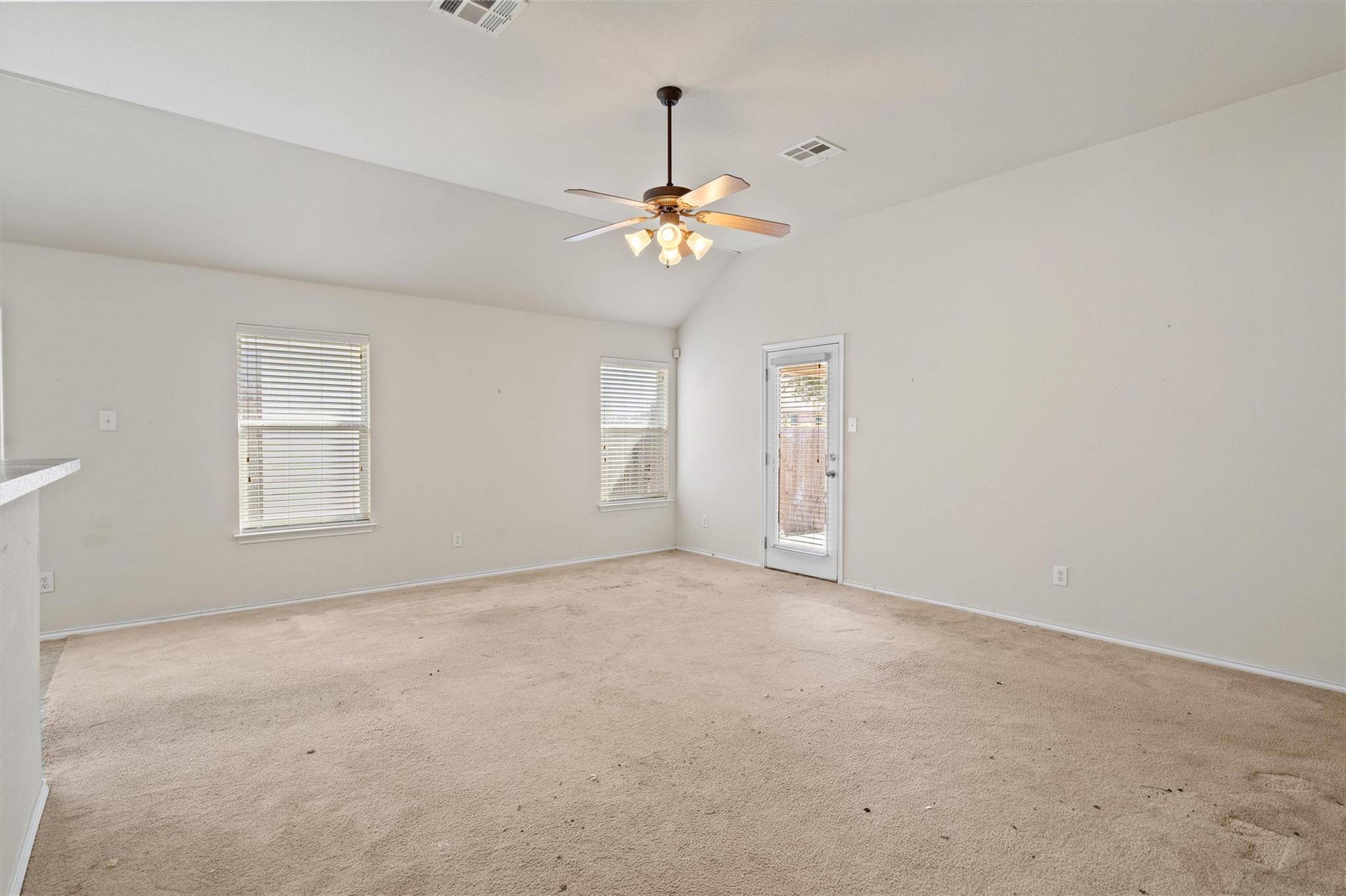 266 Willow City VLY, Buda, TX 78610