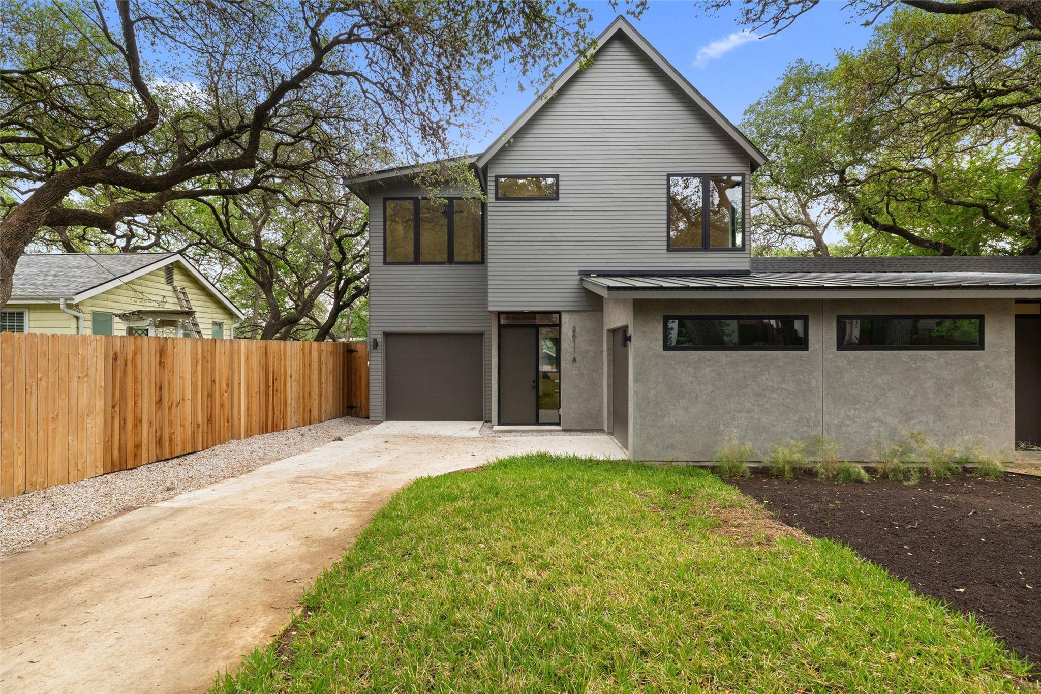 2611 Oak Crest Ave #A, Austin, TX 78704