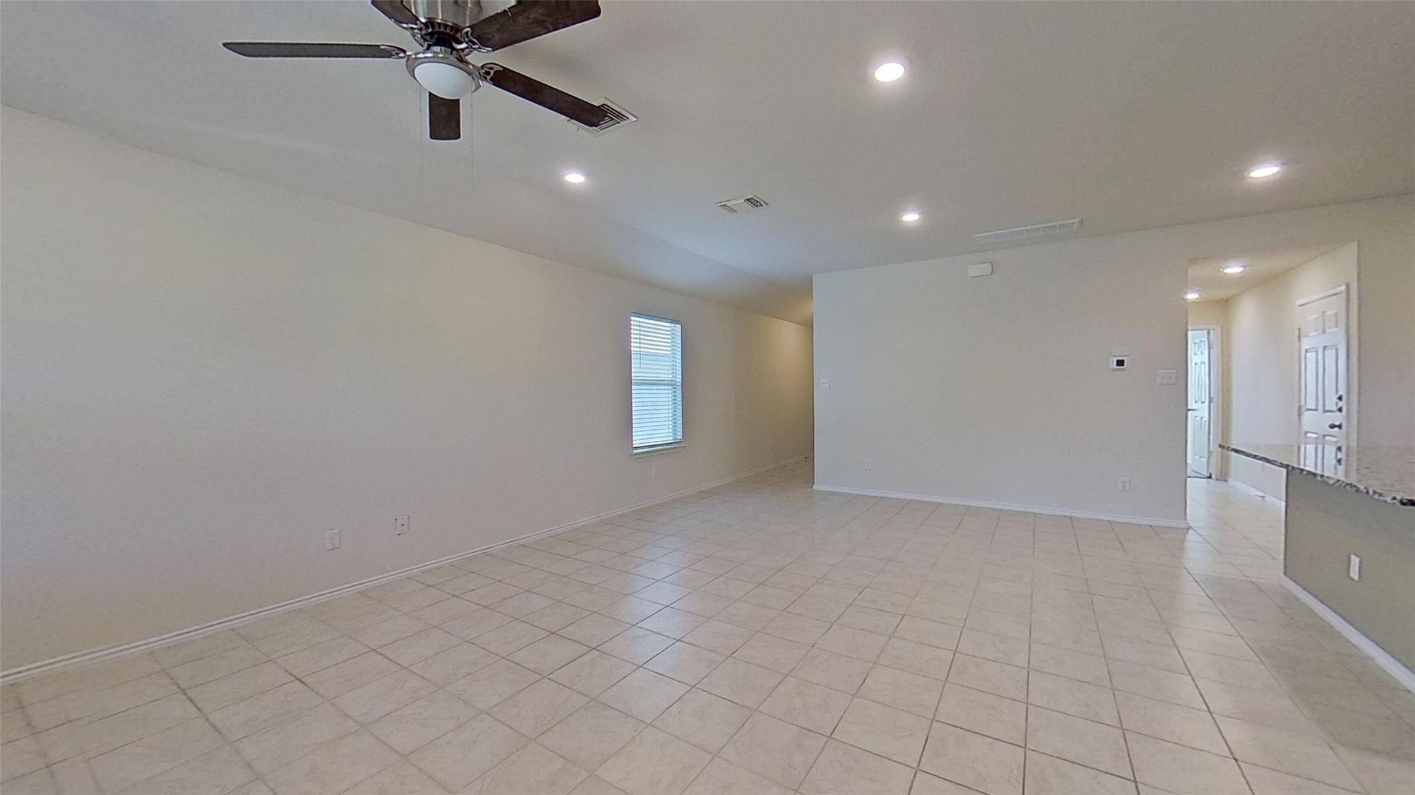 625 Taggart TRL, Jarrell, TX 76537