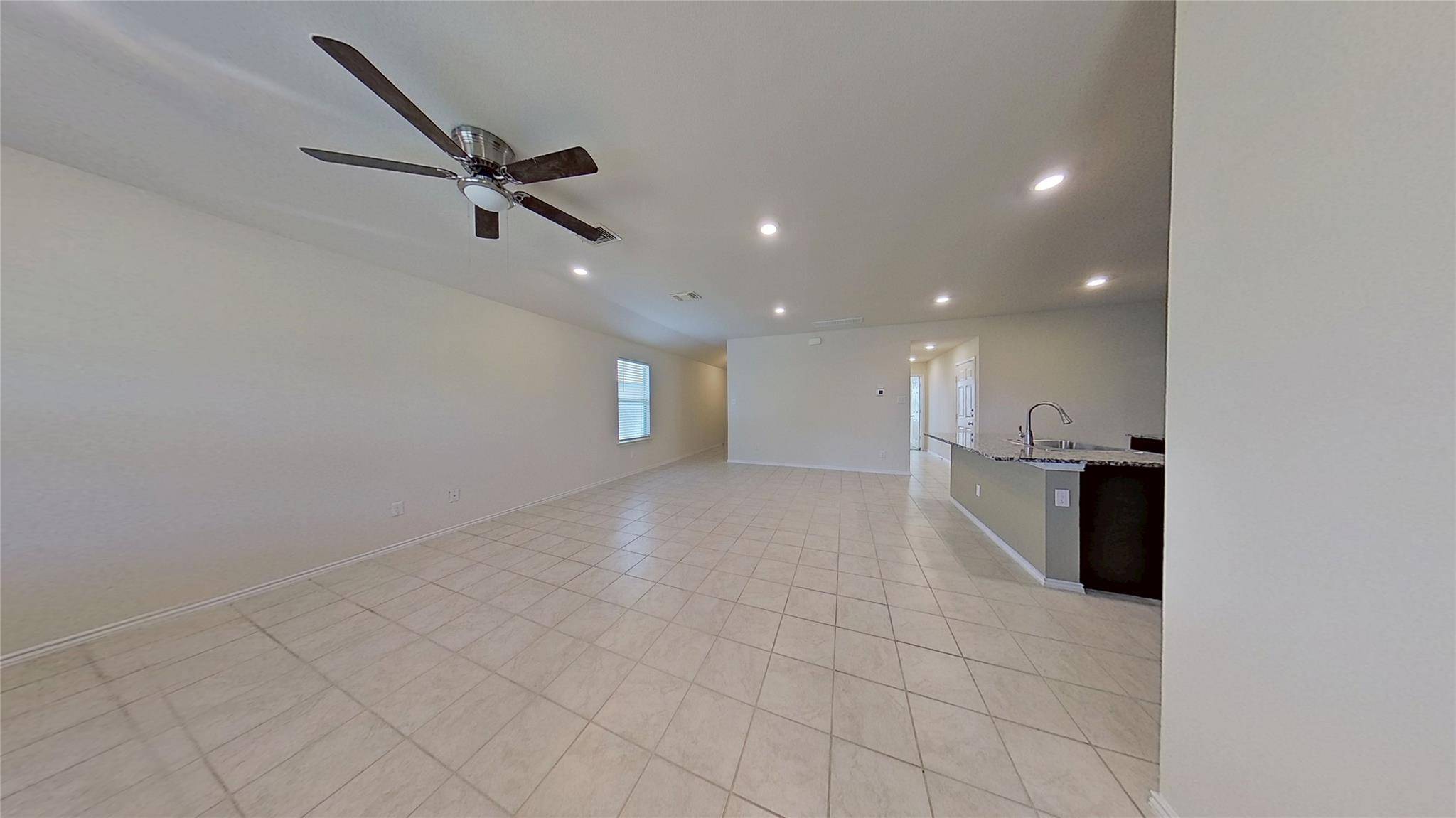 625 Taggart TRL, Jarrell, TX 76537
