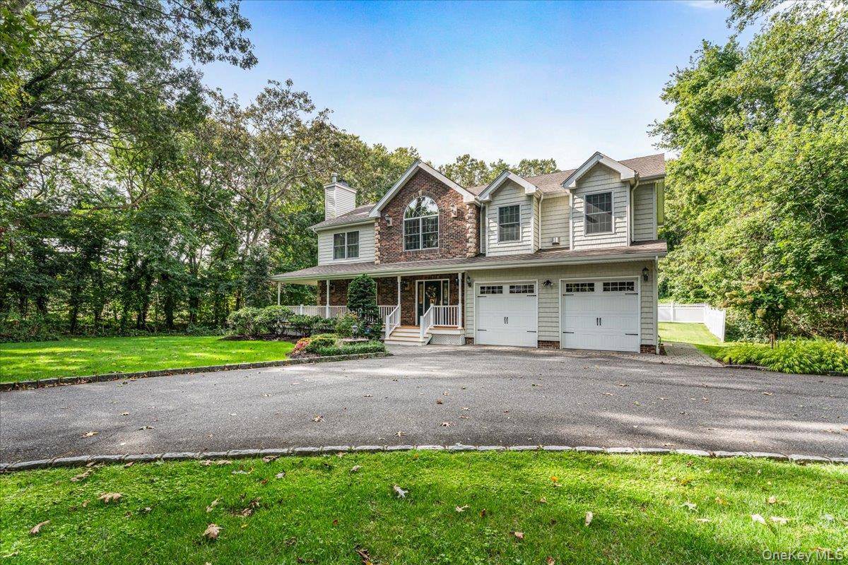 53 State PL, Huntington, NY 11743