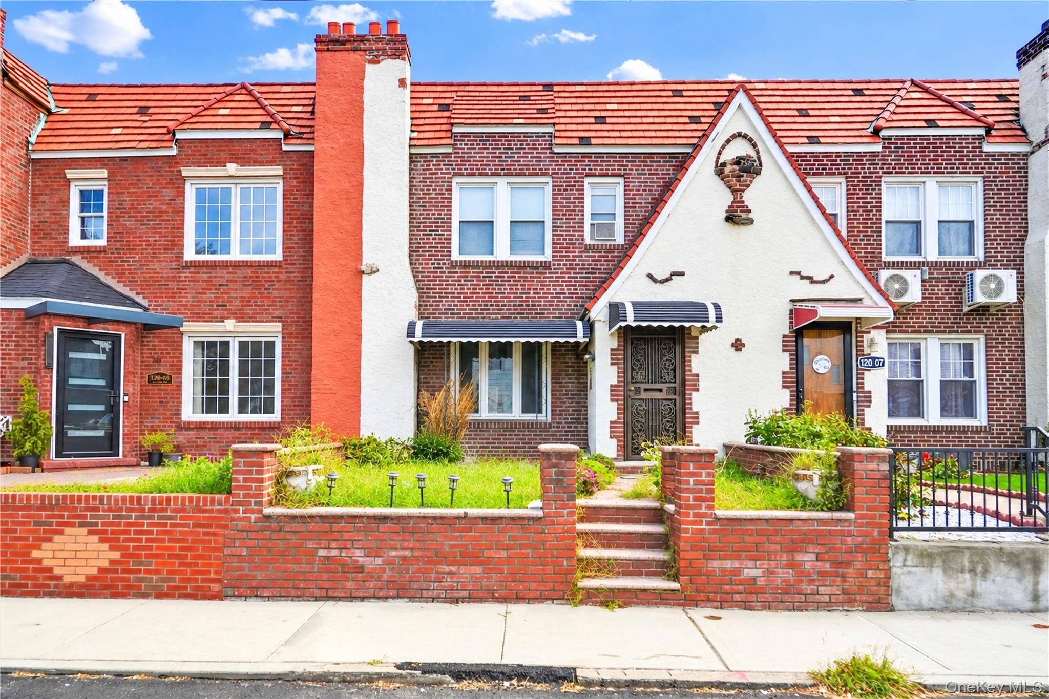 120-05 179th ST, Springfield Gardens, NY 11434