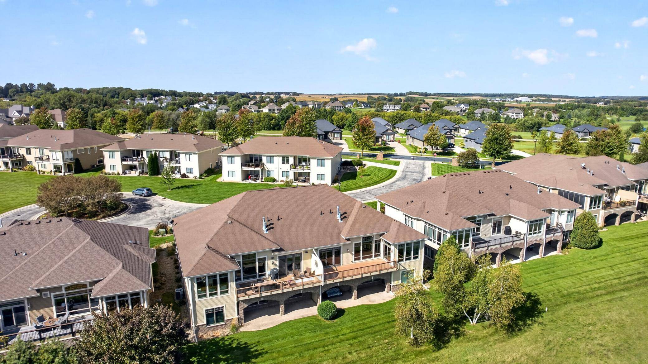 878 Diseworth CT NE, Byron, MN 55920