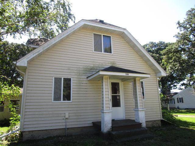 216 Main ST E, Geneva, MN 56035