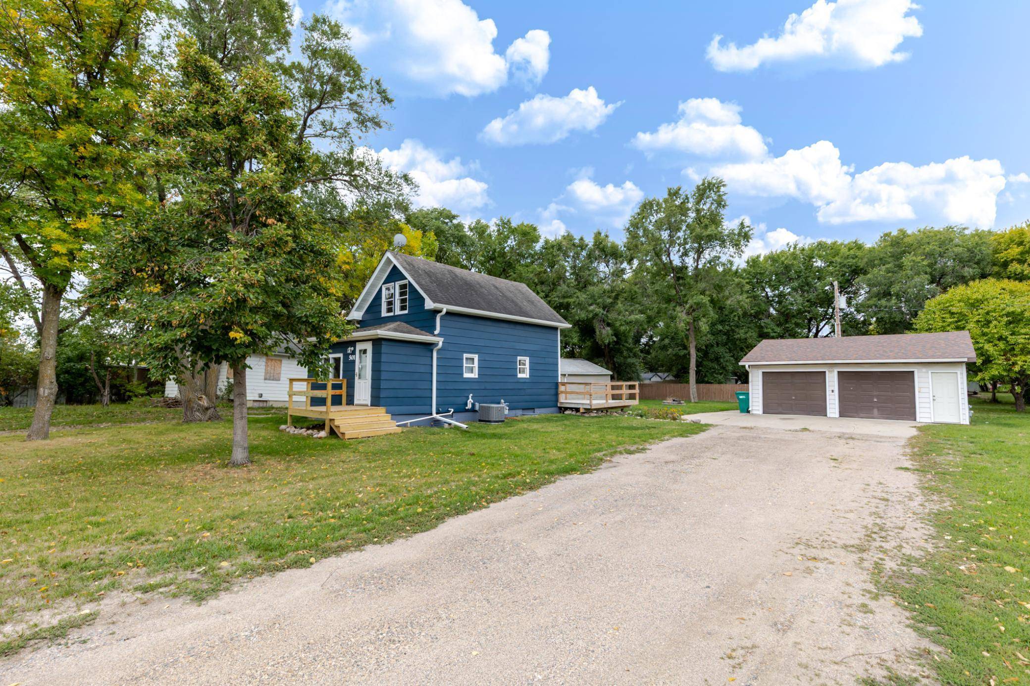 501 Nelson DR, Horace, ND 58047