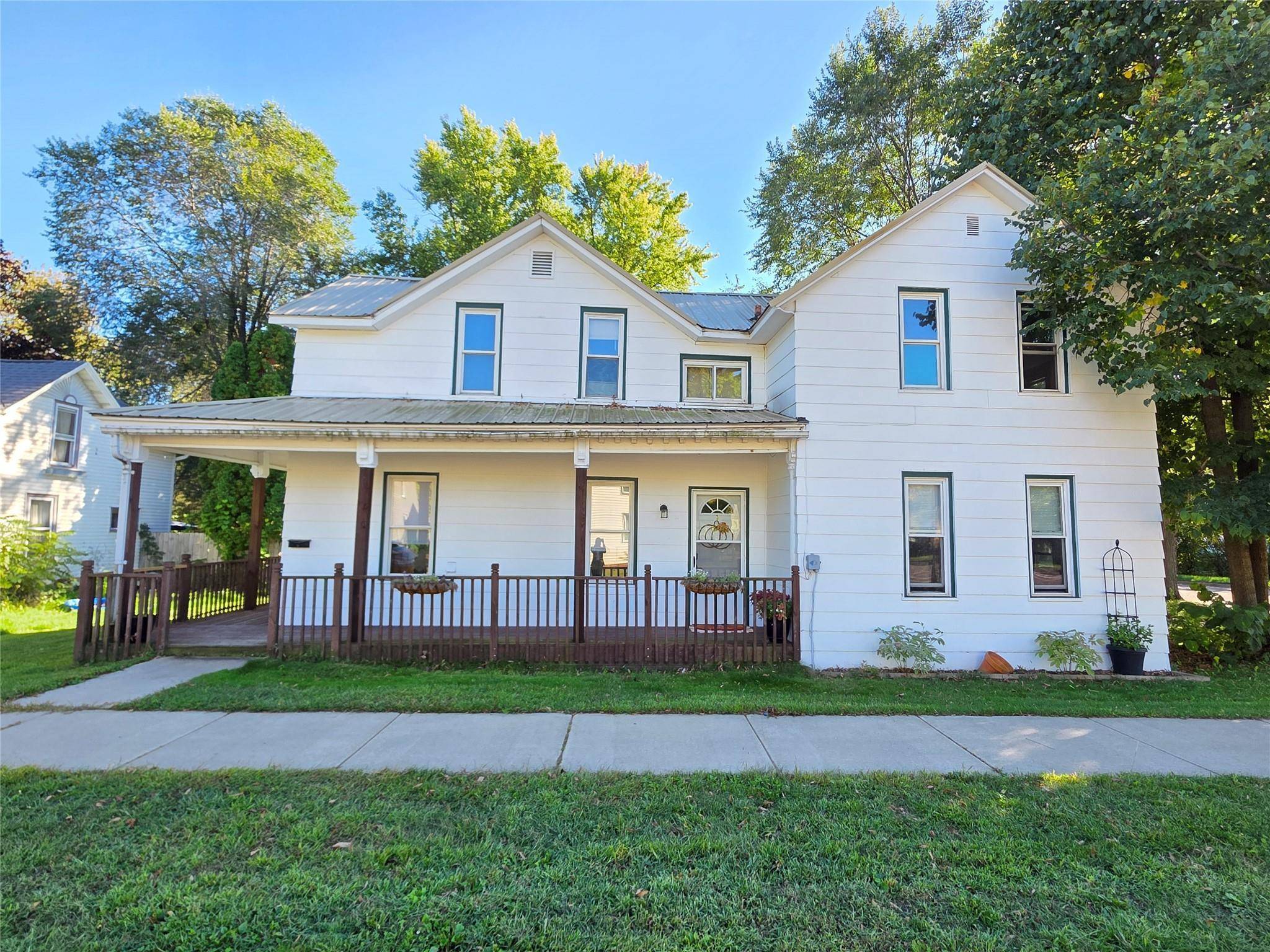 465 W Spruce ST, Chippewa Falls, WI 54729