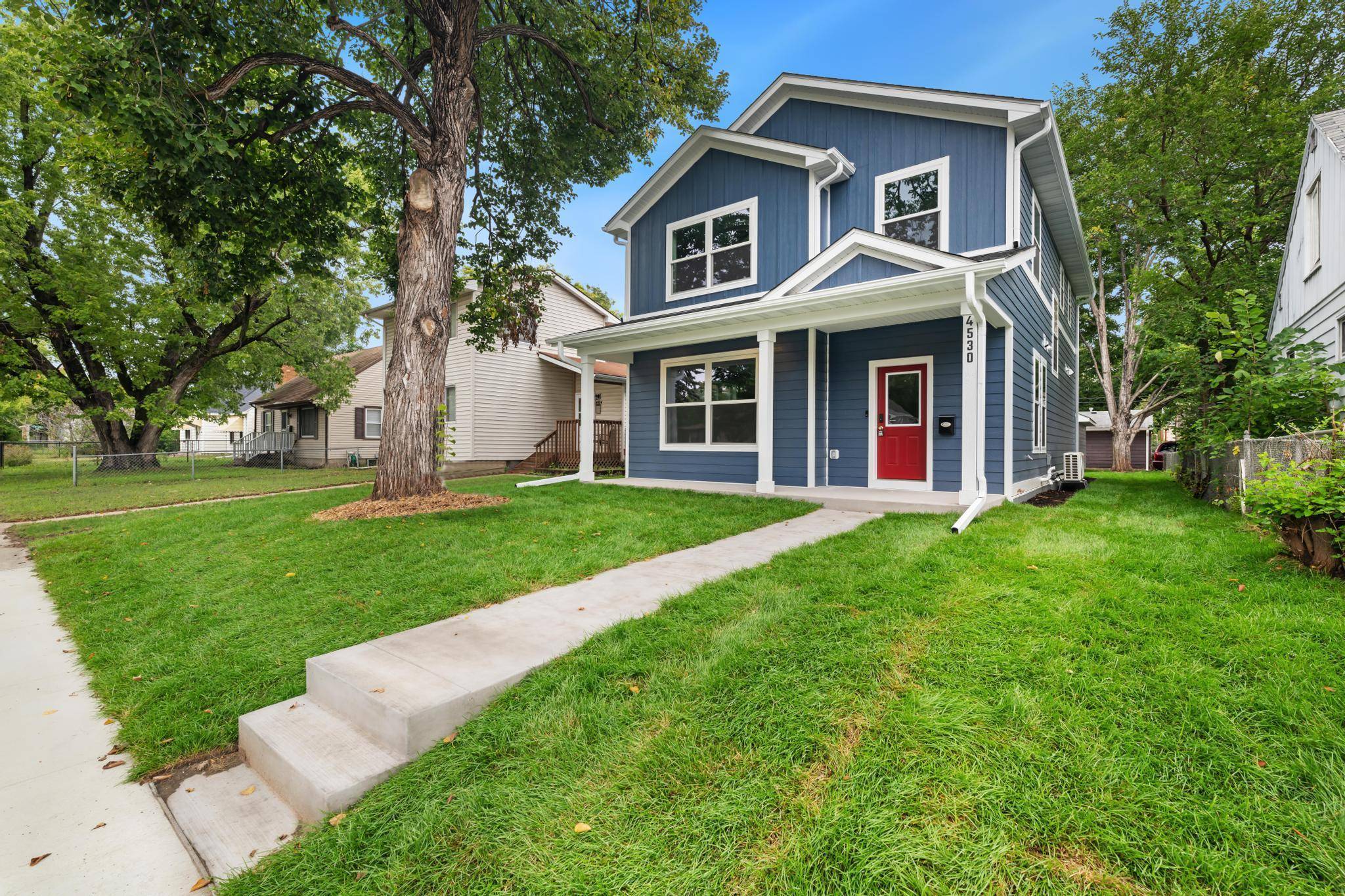 4530 Bryant AVE N, Minneapolis, MN 55412