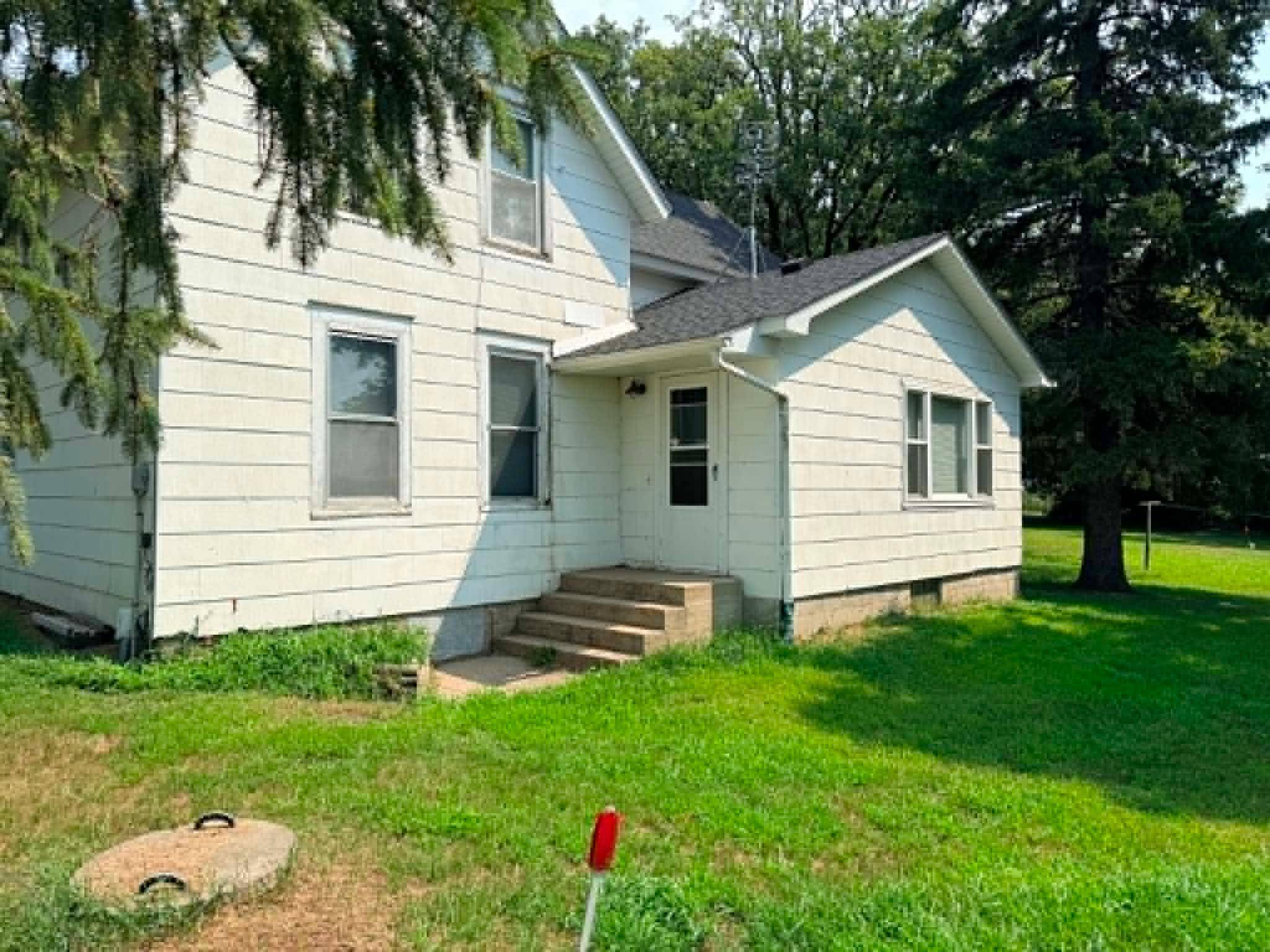 34813 541st AVE, Lafayette, MN 56054