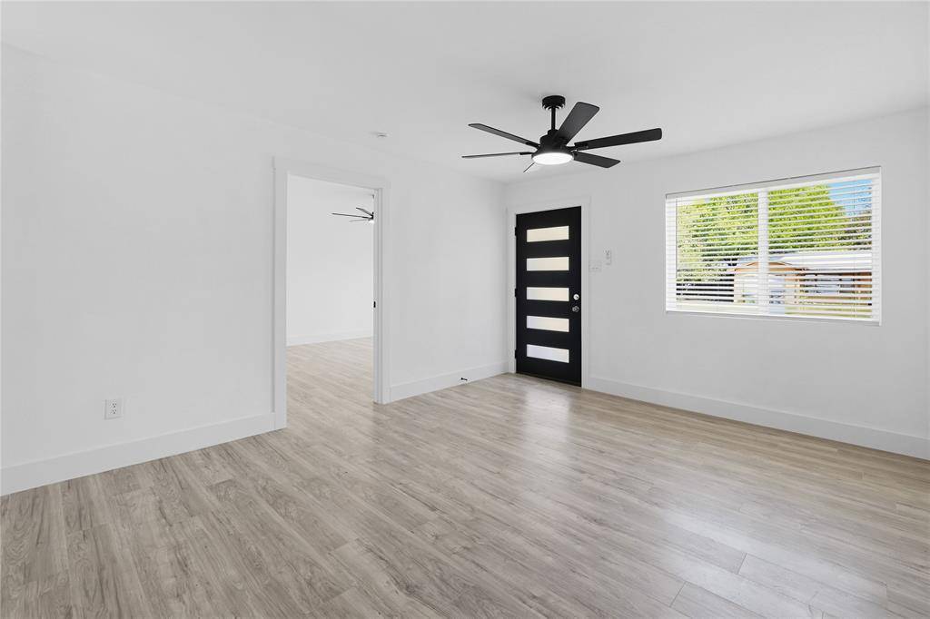 1504 Daniel Drive, Arlington, TX 76010