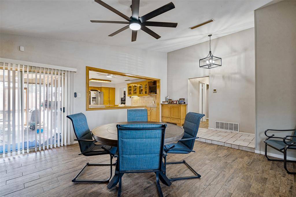 2202 Village Crest Drive, Garland, TX 75044