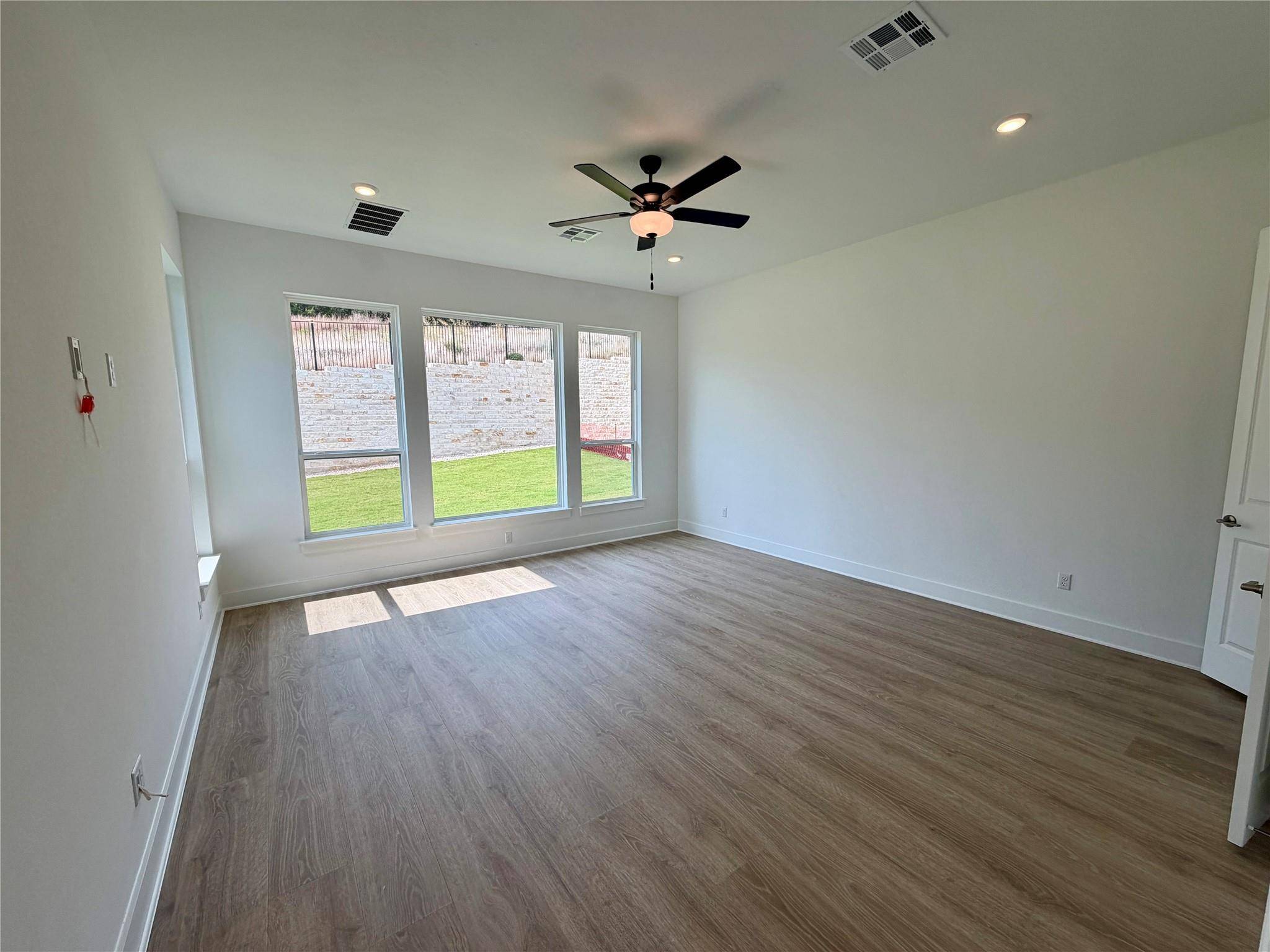 1524 Novara TRL, Leander, TX 78641