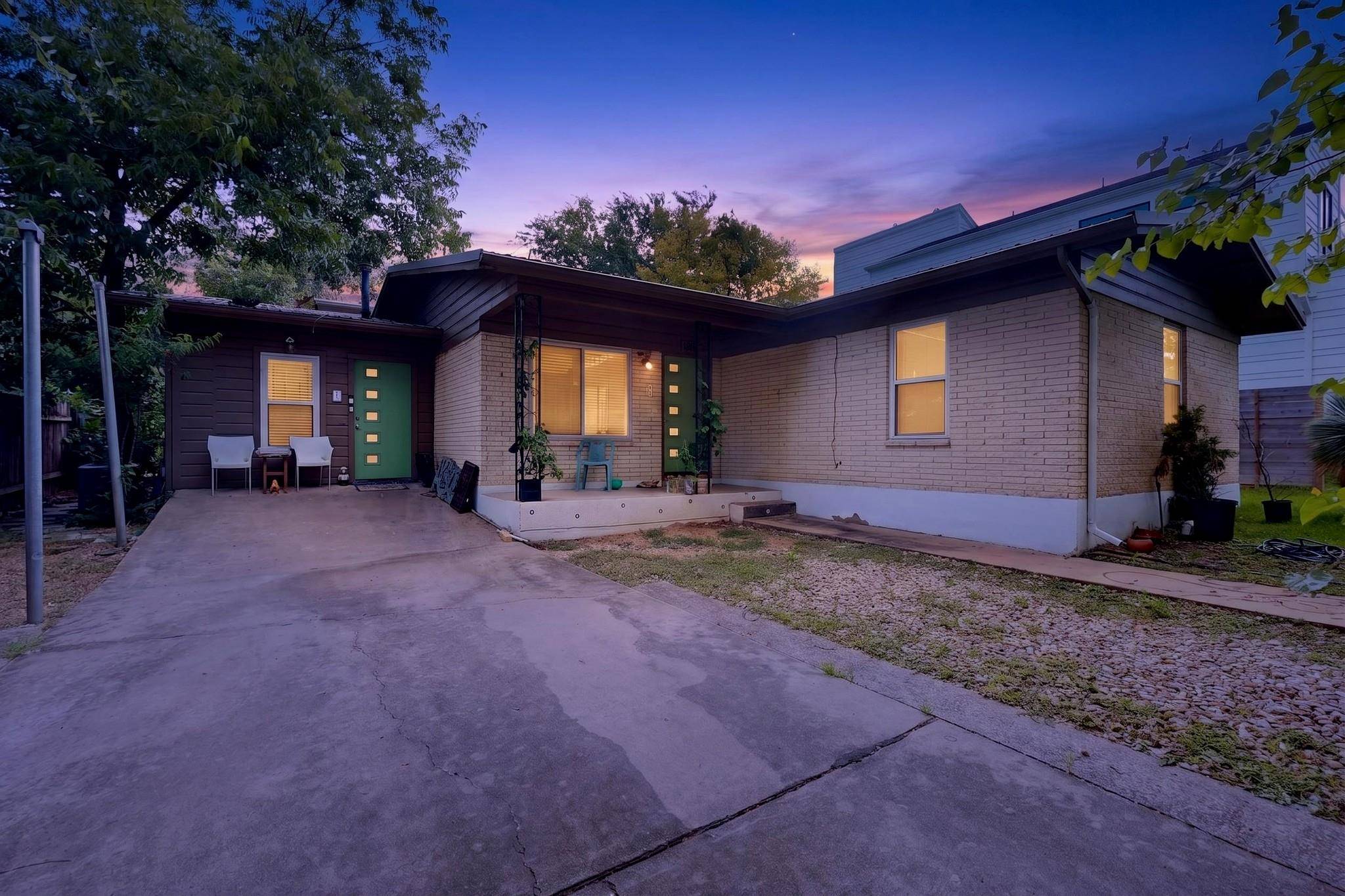 108 W Croslin ST #A & B, Austin, TX 78752