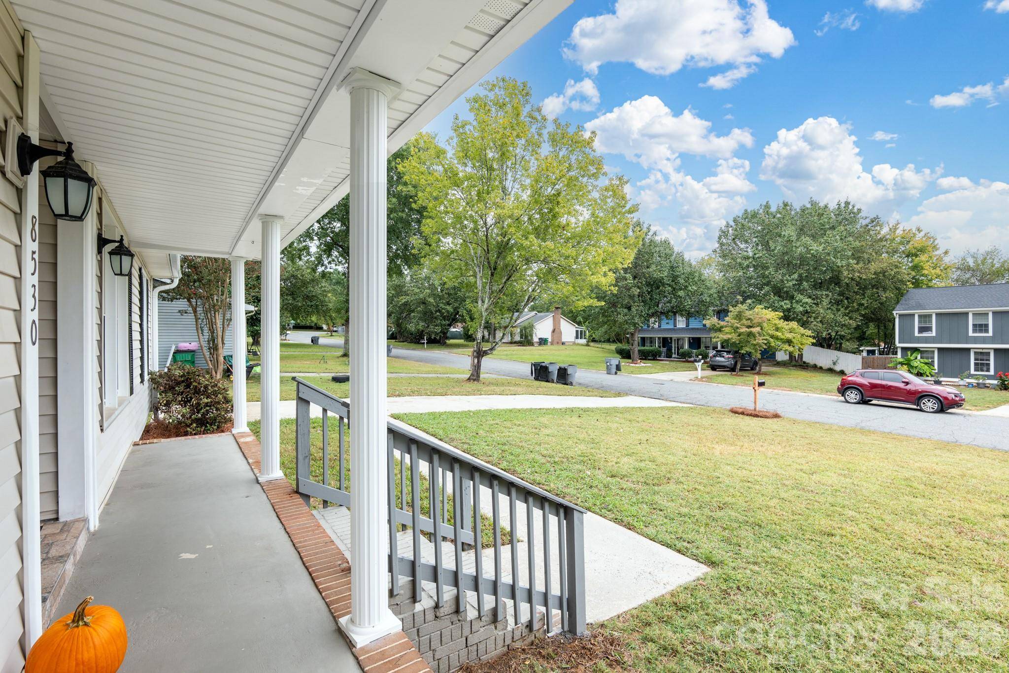 8530 Glenway CT, Charlotte, NC 28226