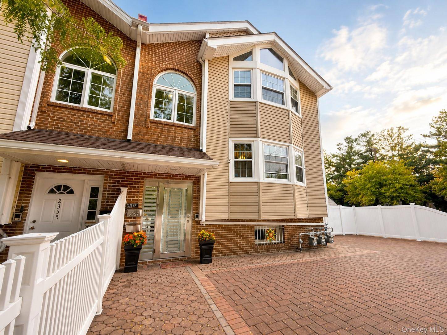 2357 Demeyer ST, Bronx, NY 10469