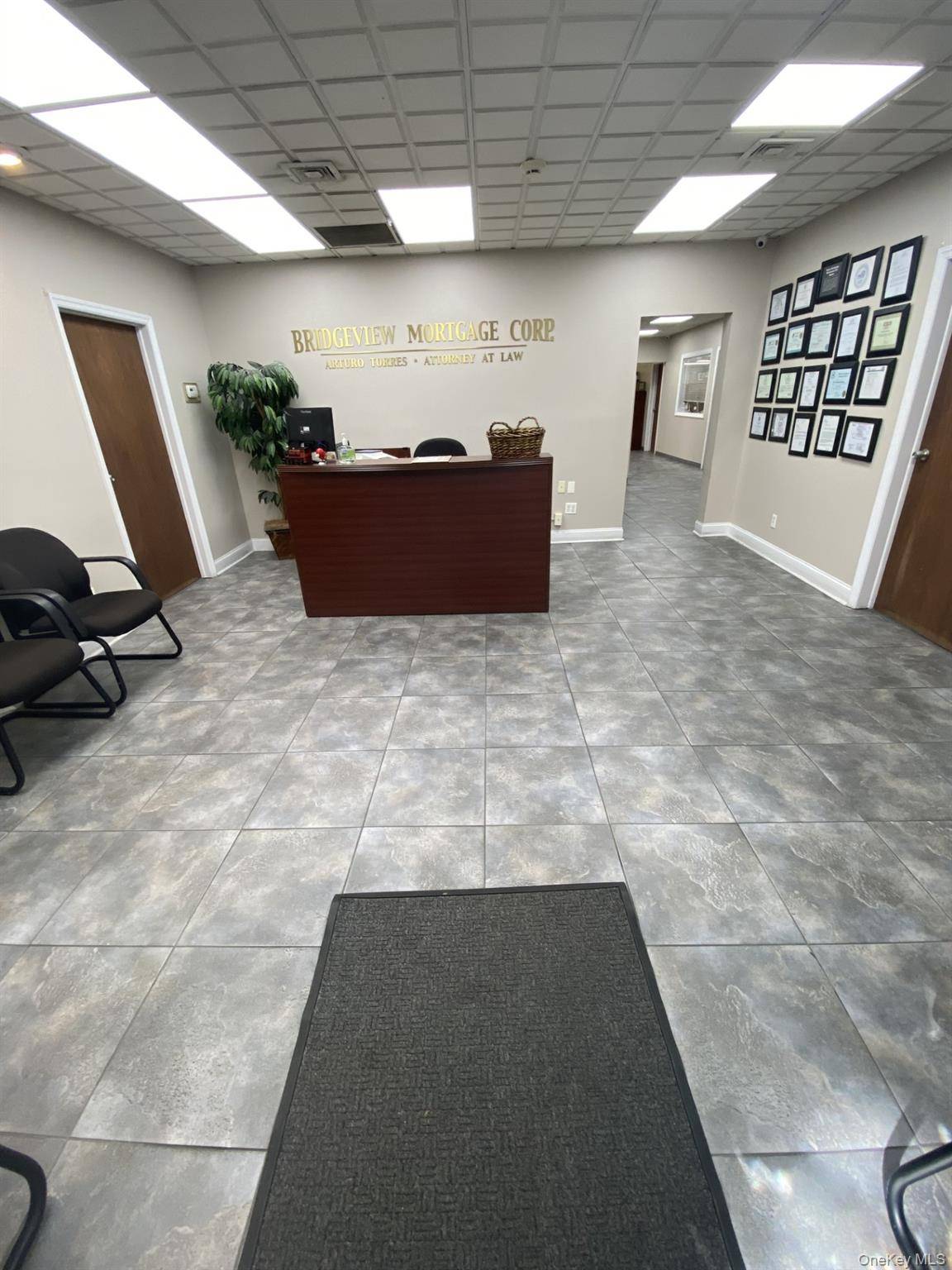1200 Hempstead TPKE #A, Franklin Square, NY 11010