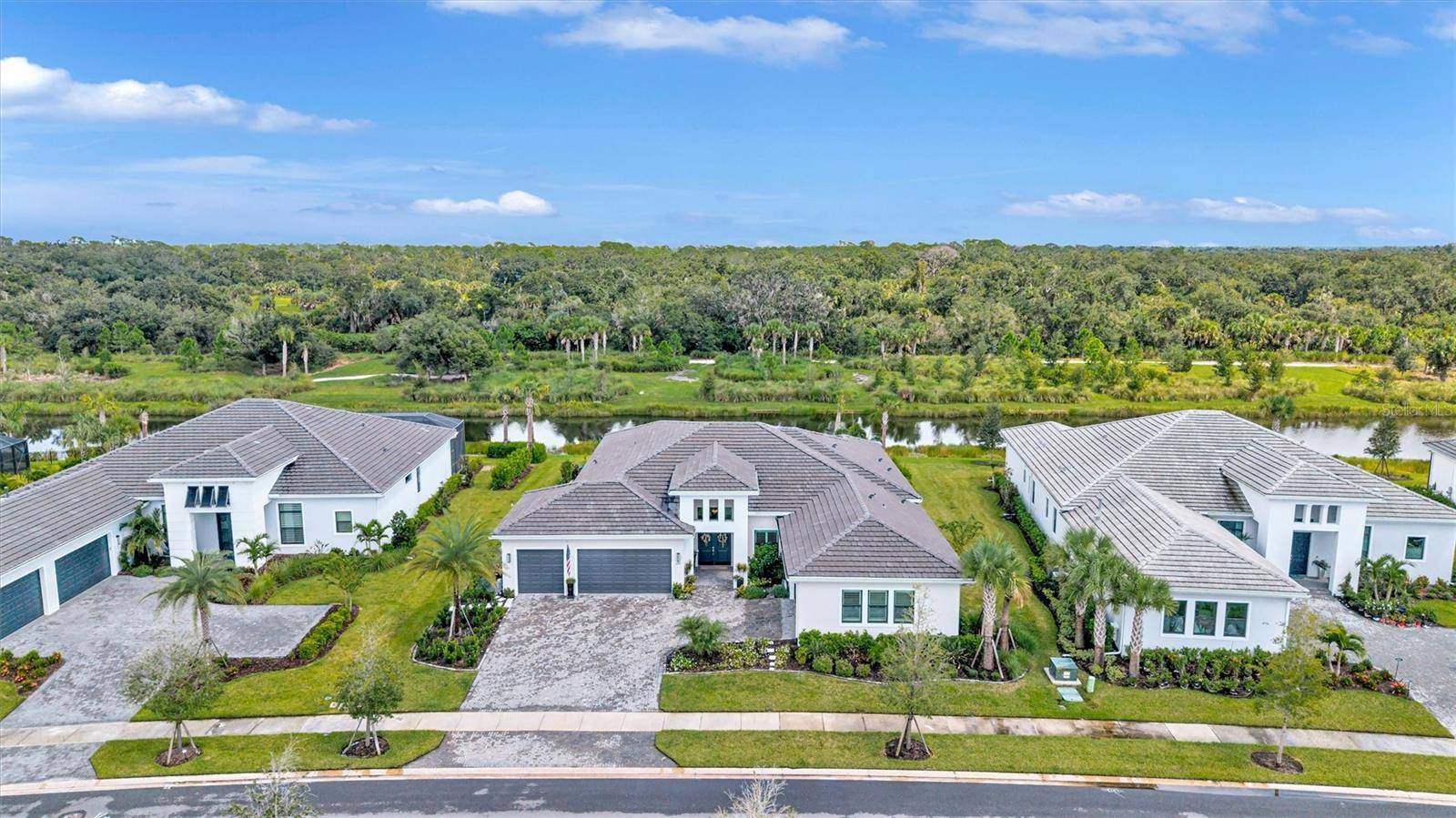 4592 MONDRIAN CT, Sarasota, FL 34240