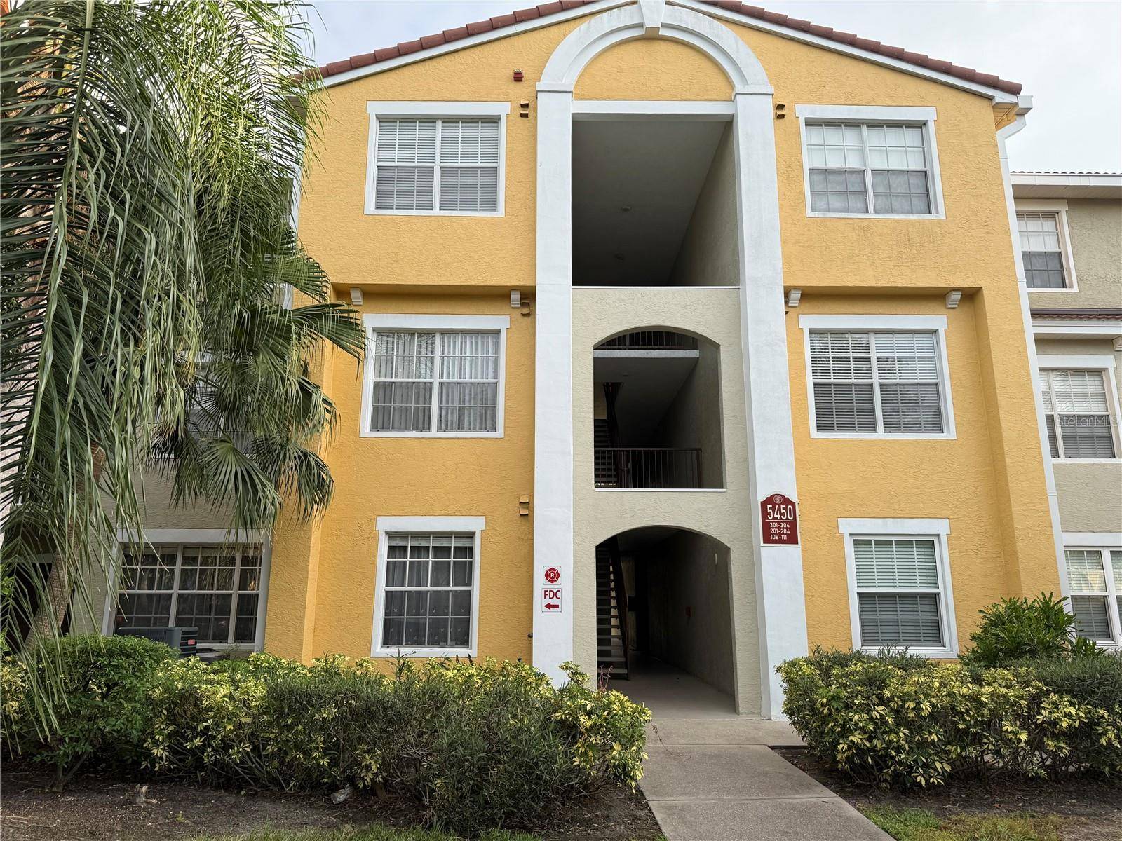 5450 BENTGRASS DR #5-108, Sarasota, FL 34235