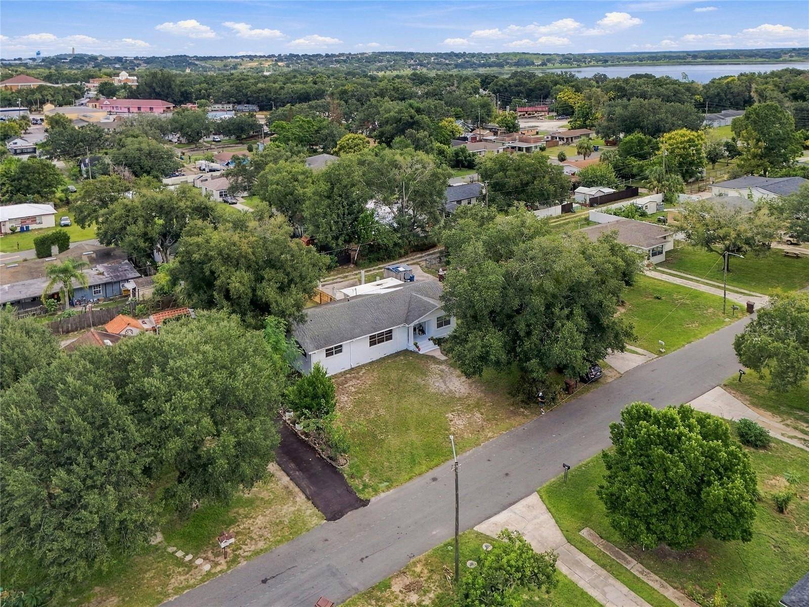 307 STEEDLY AVE, Lake Wales, FL 33853