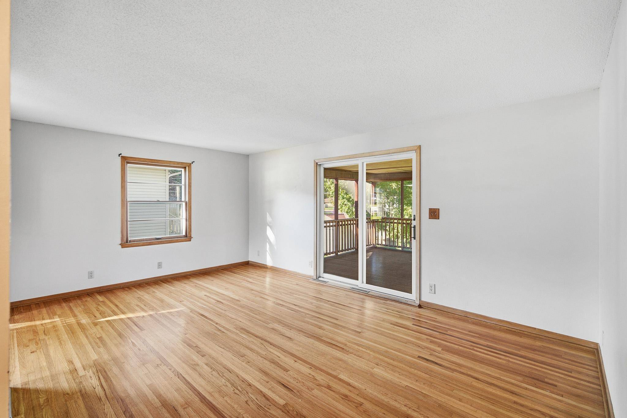 611 James Ave, Mankato, MN 56001