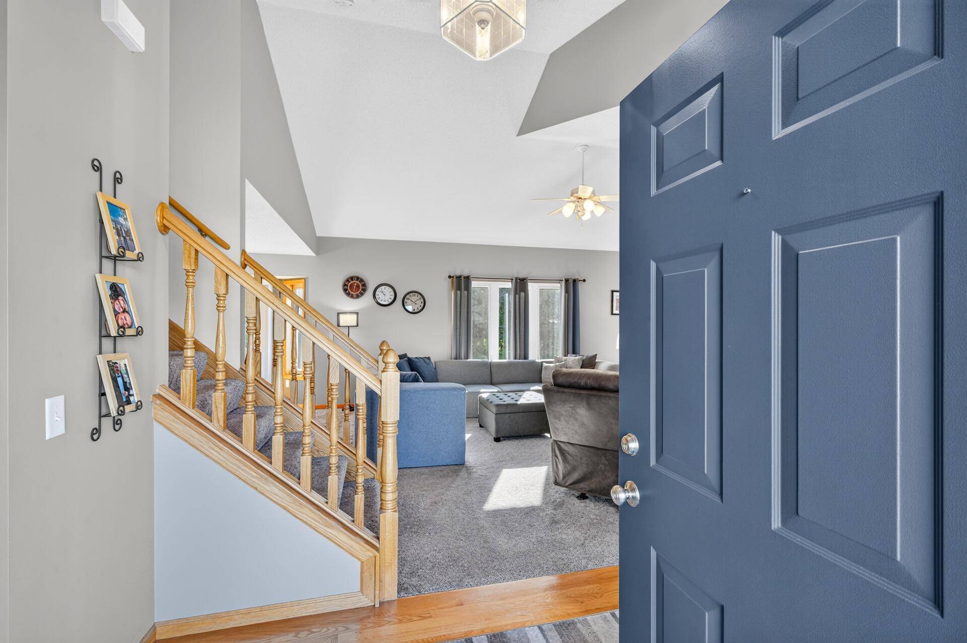 20365 Eidelweiss ST NW, Oak Grove, MN 55011